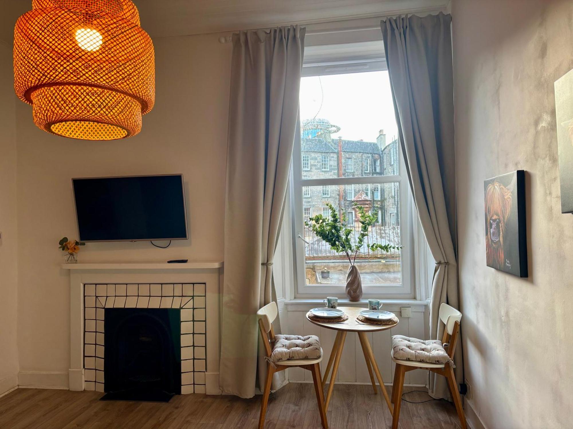 Bread Street, Central And Spacious One Bed Flat EDI Eksteriør bilde